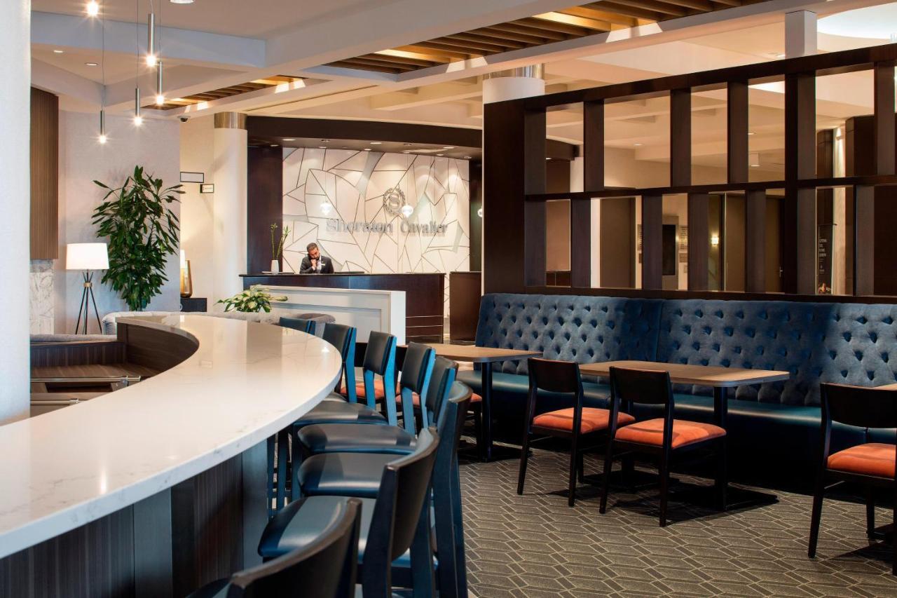 Sheraton Cavalier Calgary Hotel Exterior photo